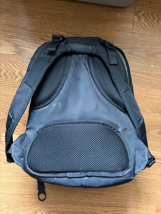 Targus Black Backpack with Blue Salesforce Logo - Picture 4 of 7